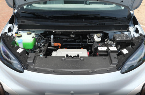 热丰网 极狐考拉S：内饰环保大5座，配8155芯片，超适合家用！